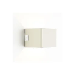 Brilliant Iseo Vägglampa Plast Beige 4W 300lm - 830 Varm Vit | IP44 - Utomhus - Rörelse- och Ljussensor - USB Uppladdningsbar
