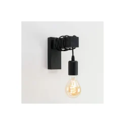 Eglo Vägglampa Townshend Trä Svart | Passande för E27